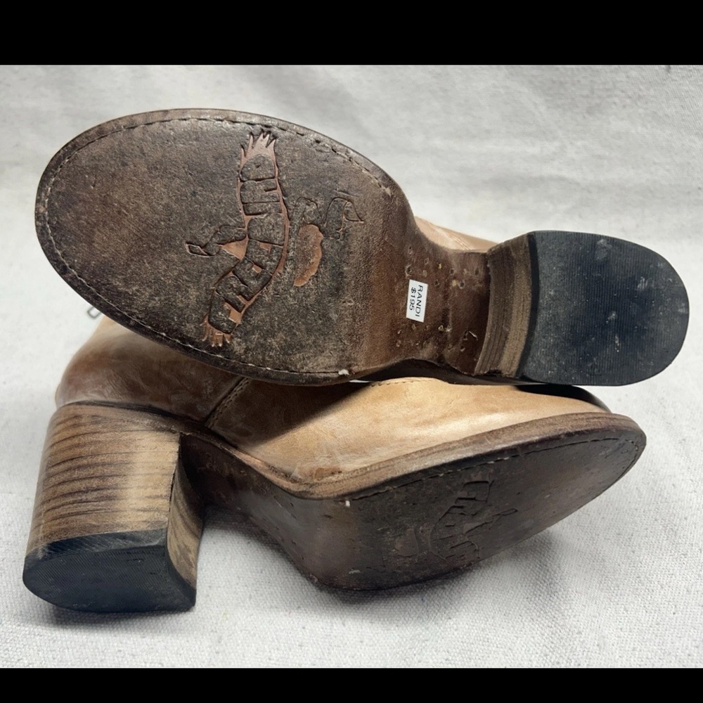 Freebird Randi size 6 tan - Picture 5 of 5